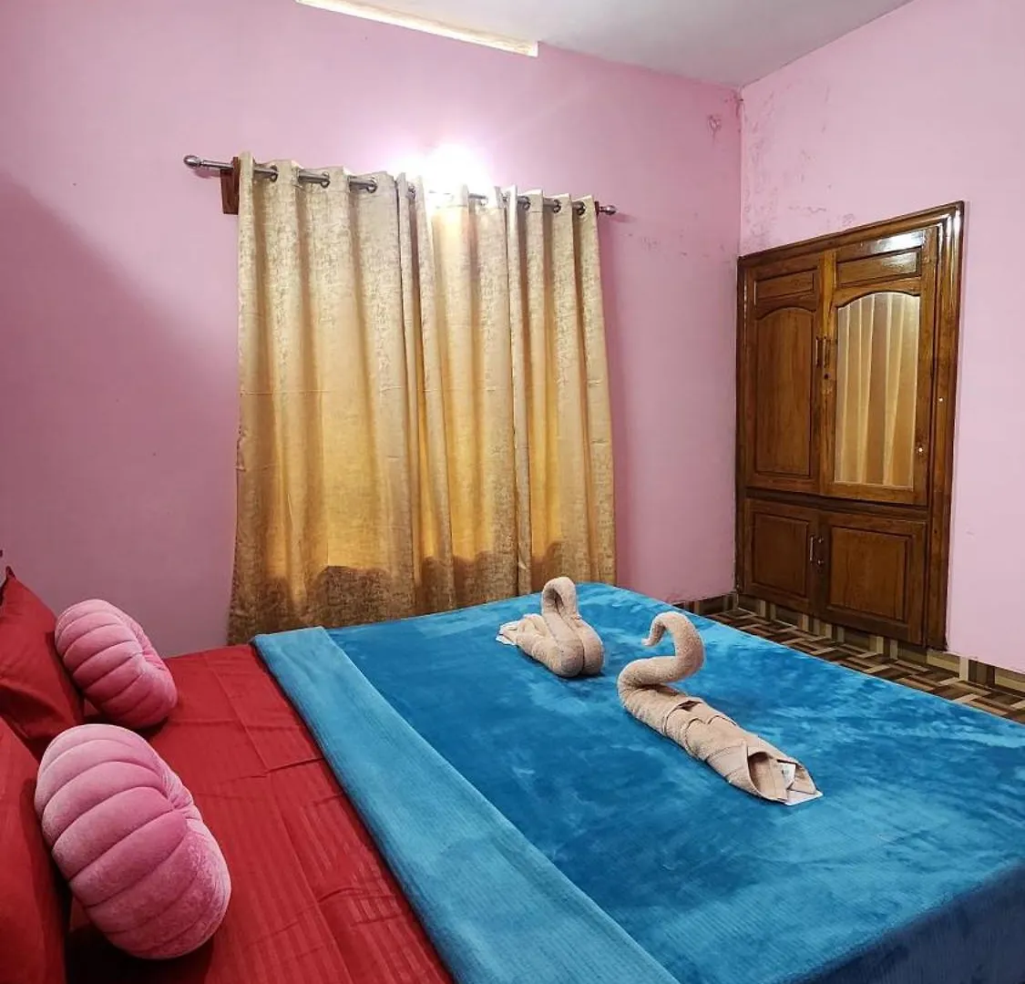 Rum i privatbostad Mira'S Surf Home Stay Varkala Indien